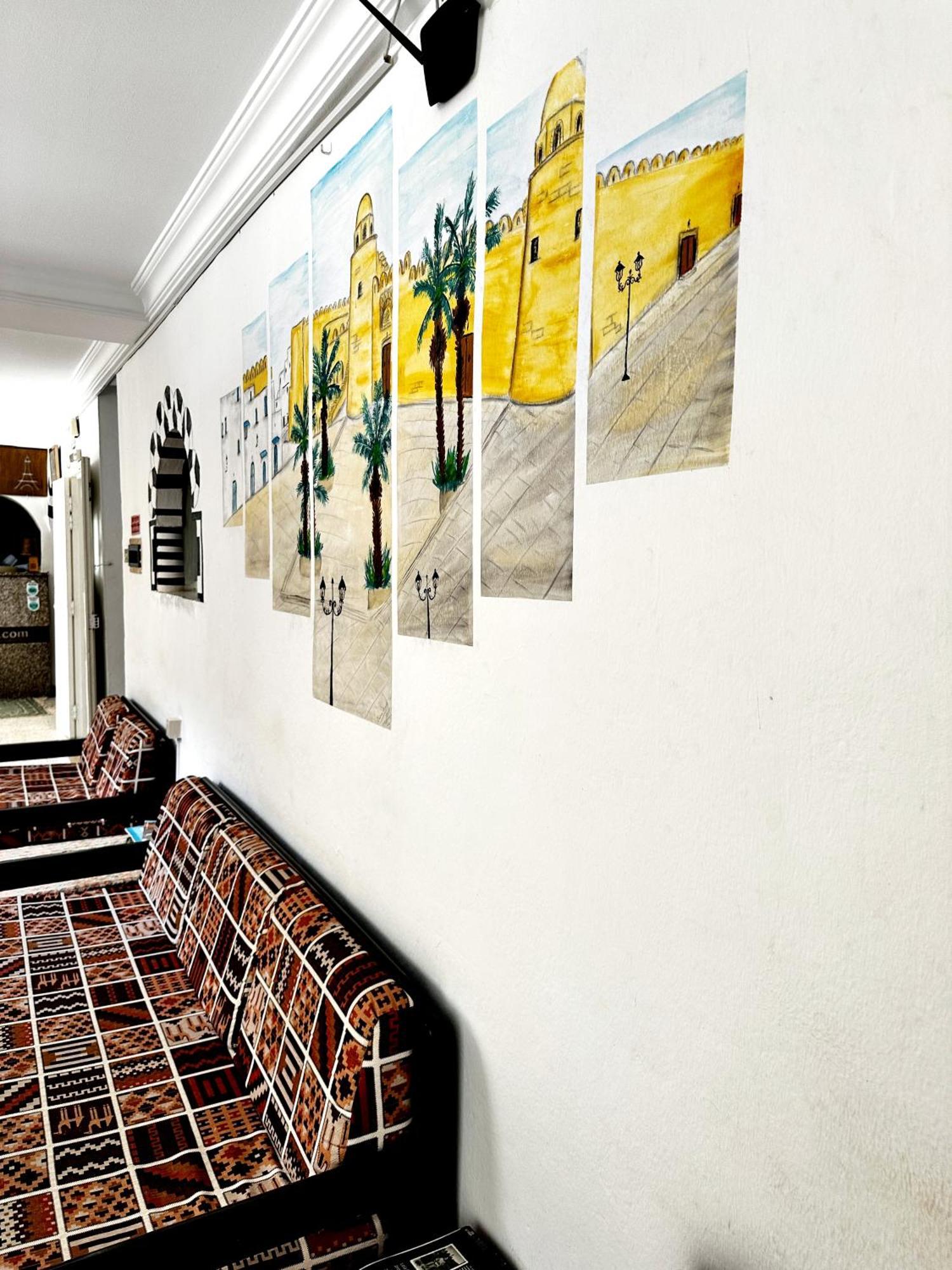 Hotel Paris Szúsza Kültér fotó